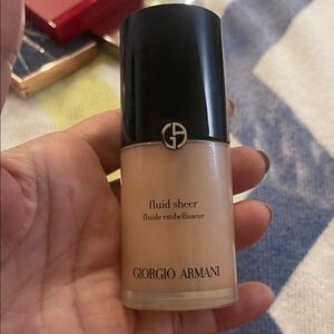 Giorgio Armani Fluid Sheer - Light Beige